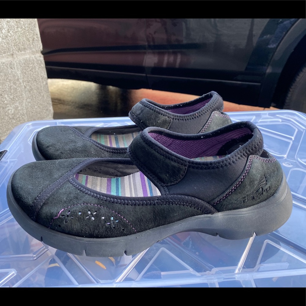 Dansko 4402021000 Wome’s Black Suede MJ Shoes